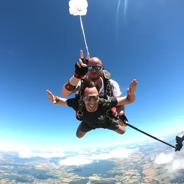 Saut en Parachute à Auxerre — parachute à Auxerre