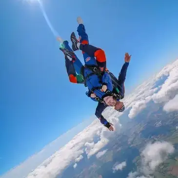 Saut en Parachute près de Saint-Malo — parachute à Saint-Malo