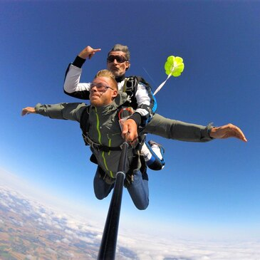 Saut en Parachute Tandem à Saint-Dié-des-Vosges — parachute à Saint-Dié-des-Vosges