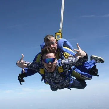 Saut en Parachute Tandem près de Laon — parachute à Laon
