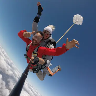 Saut en Parachute Tandem près de Melun — parachute à Melun