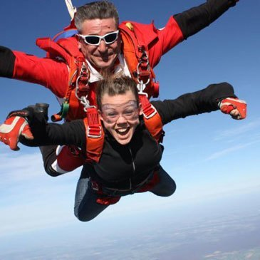 Saut Parachute en Tandem près de Montargis — parachute à Montargis